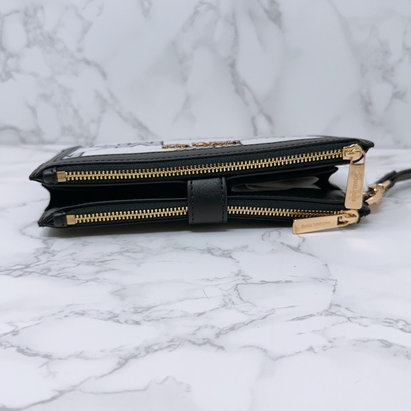 Michael Kors Double zip wallet - Picture 4 of 8